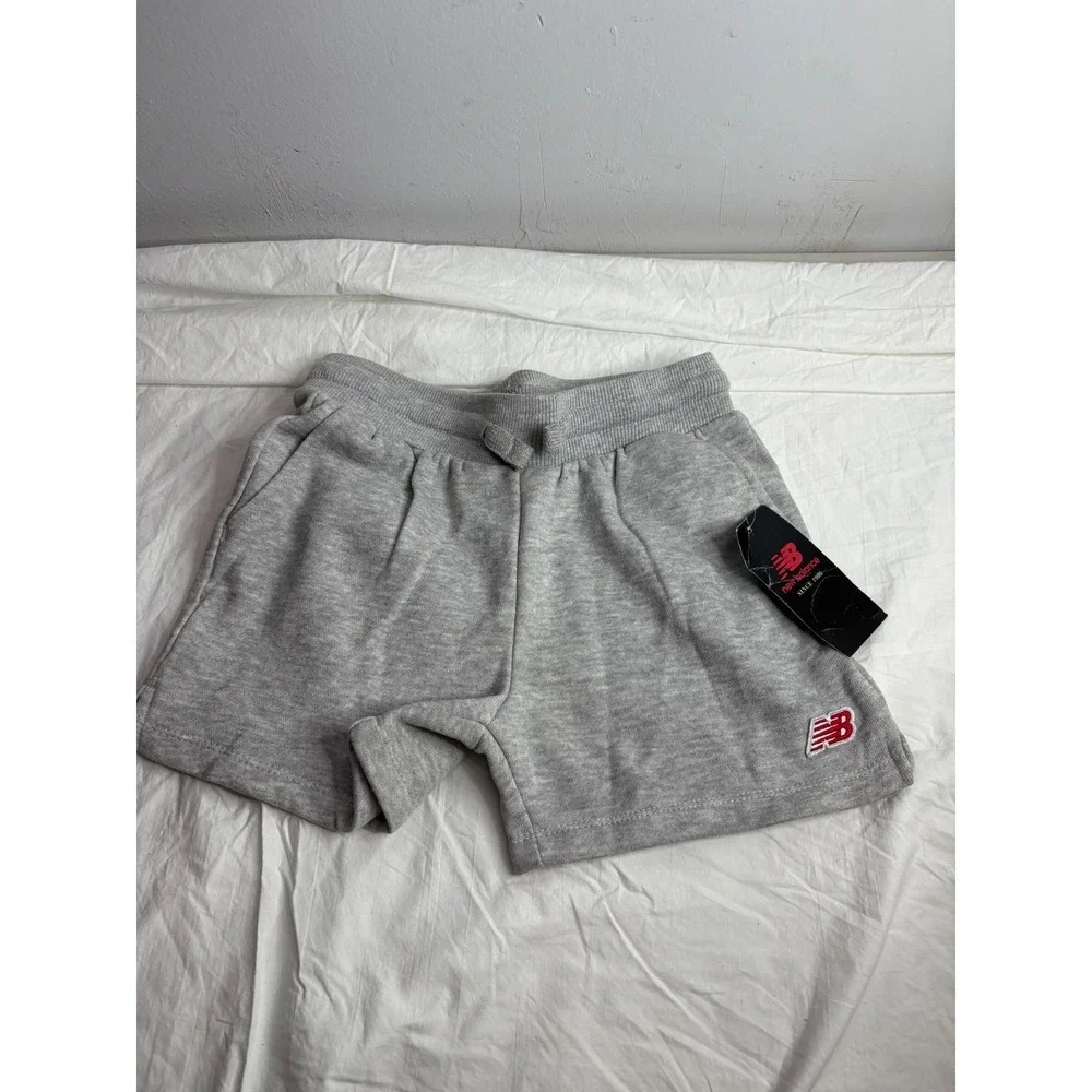 NWT Kids New Balance Grey Heather Sweat Shorts Size S 7/8 Athletic Casual